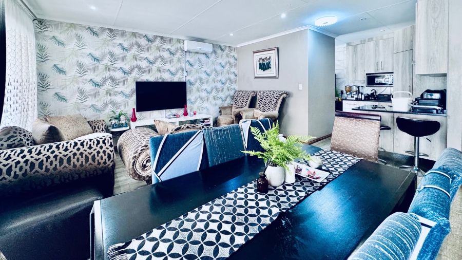 3 Bedroom Property for Sale in Waterkloof East North West